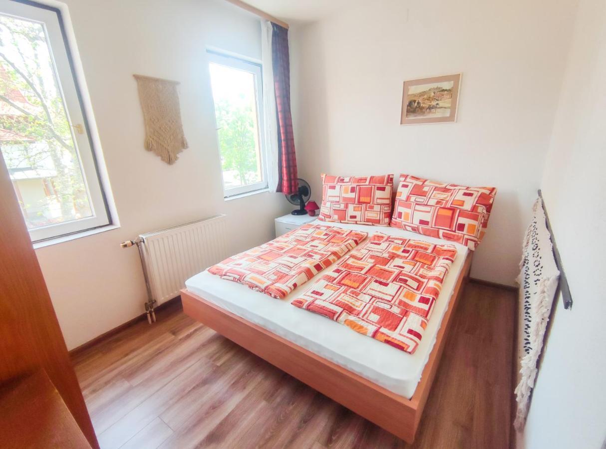 Viktoria Panzio Zamardi Otel Dış mekan fotoğraf